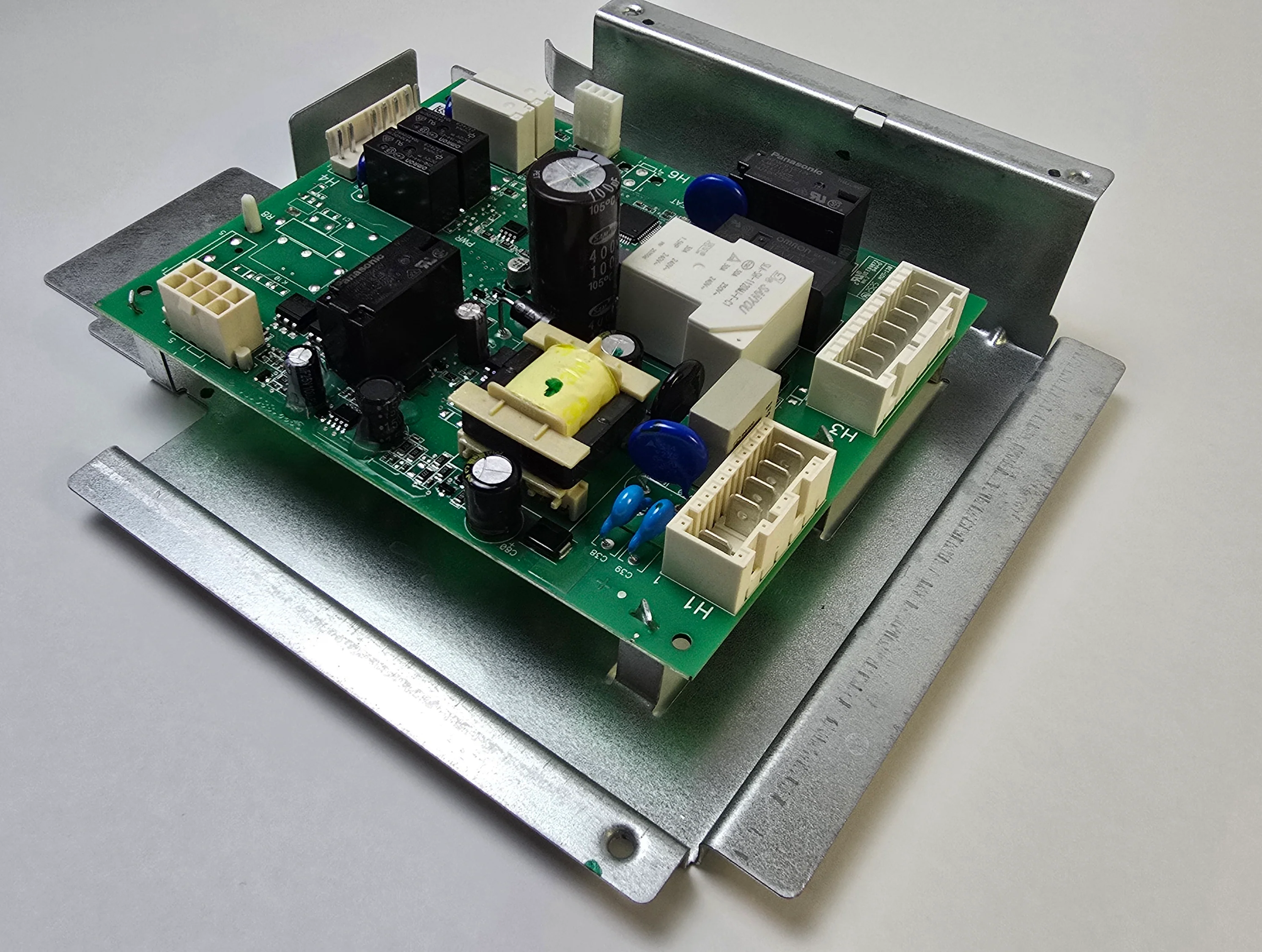 204783P Speed Queen TLW Output Control Board - Image 2